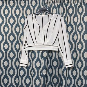 SHEIN Long Sleeve Crop Top